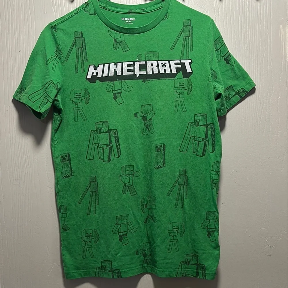 Old Navy Boys XXL (18) Minecraft Creeper Green T-Shirt | Gaming Tee | Kids Youth